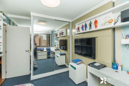 Apartamento à venda com 3 quartos, 142m² em Petrópolis, Porto Alegre