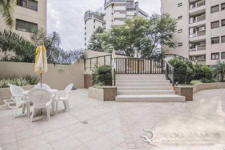 Apartamento à venda com 142m², 3 quartos e 3 vagas