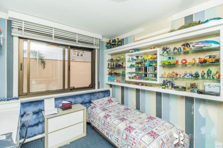 Apartamento à venda com 142m², 3 quartos e 3 vagas