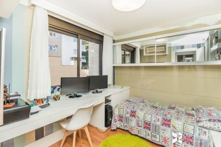 Apartamento à venda com 142m², 3 quartos e 3 vagas