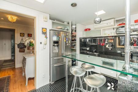 Apartamento à venda com 142m², 3 quartos e 3 vagas