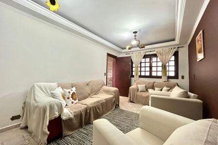 Casa à venda com 252m², 5 quartos e 3 vagasSala 