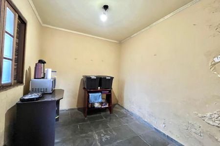 Casa à venda com 252m², 5 quartos e 3 vagasQuarto de Serviço