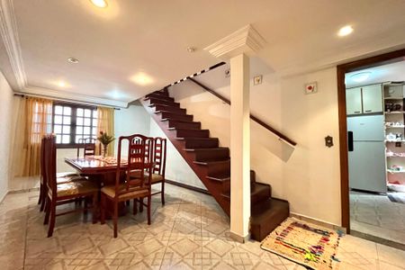 Casa à venda com 252m², 5 quartos e 3 vagasSala de Jantar