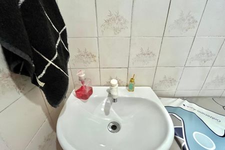 Casa à venda com 252m², 5 quartos e 3 vagasBanheiro de serviço