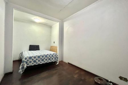 Casa à venda com 252m², 5 quartos e 3 vagasQuarto 4