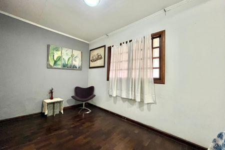 Casa à venda com 252m², 5 quartos e 3 vagasQuarto 4