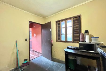 Casa à venda com 252m², 5 quartos e 3 vagasQuarto de Serviço