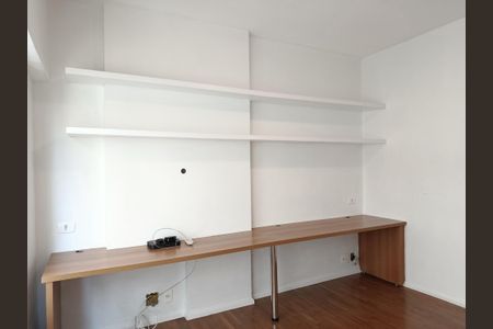 Apartamento para alugar com 130m², 3 quartos e 1 vaga Apartamento para alugar com 130m², 3 quartos e 1 vagaSuíte 1
