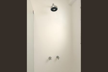 Apartamento para alugar com 130m², 3 quartos e 1 vaga Apartamento para alugar com 130m², 3 quartos e 1 vagaBanheiro da Suíte 2