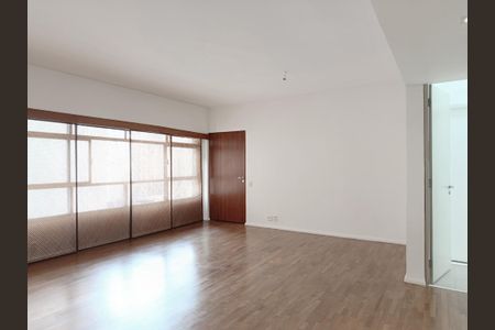 Sala de apartamento para alugar com 3 quartos, 130m² em Cerqueira César, São Paulo