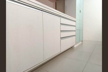 Apartamento para alugar com 130m², 3 quartos e 1 vaga Apartamento para alugar com 130m², 3 quartos e 1 vagaCozinha