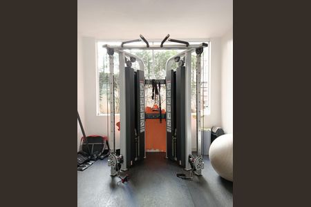 Apartamento para alugar com 130m², 3 quartos e 1 vaga Apartamento para alugar com 130m², 3 quartos e 1 vagaAcademia