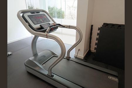 Apartamento para alugar com 130m², 3 quartos e 1 vaga Apartamento para alugar com 130m², 3 quartos e 1 vagaAcademia