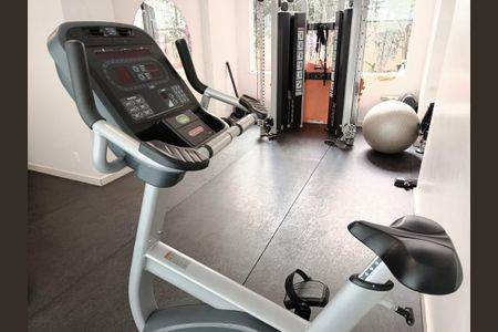 Apartamento para alugar com 130m², 3 quartos e 1 vaga Apartamento para alugar com 130m², 3 quartos e 1 vagaAcademia