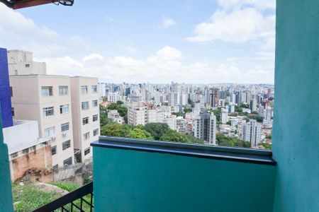 Casa à venda com 340m², 2 quartos e 5 vagasvista  kitnet - casa 2 
