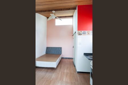 Casa à venda com 340m², 2 quartos e 5 vagasquarto kitnet - casa 2 