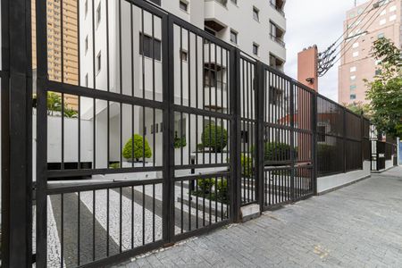 Apartamento para alugar com 50m², 2 quartos e 1 vaga Apartamento para alugar com 50m², 2 quartos e 1 vagaFachada