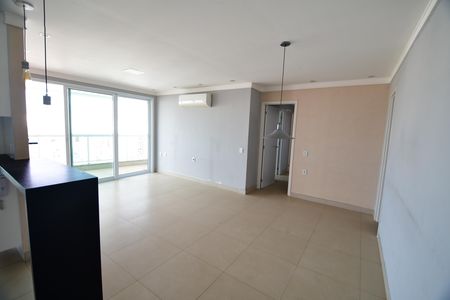 Sala de apartamento para alugar com 2 quartos, 96m² em Vila Itapura, Campinas