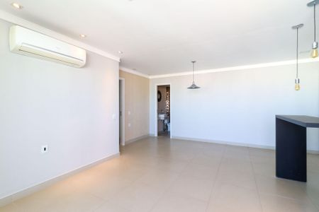 Apartamento para alugar com 96m², 3 quartos e 2 vagas Apartamento para alugar com 96m², 3 quartos e 2 vagasSala