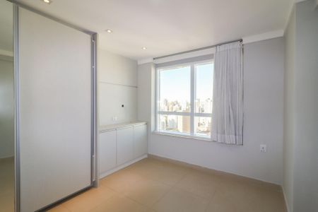 Apartamento para alugar com 96m², 3 quartos e 2 vagas Apartamento para alugar com 96m², 3 quartos e 2 vagasQuarto
