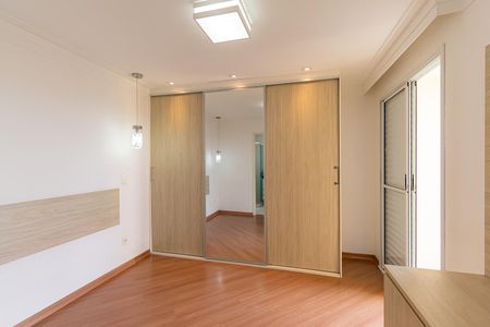 Apartamento para alugar com 75m², 3 quartos e 2 vagas Apartamento para alugar com 75m², 3 quartos e 2 vagasSuíte