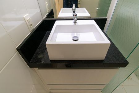 Apartamento para alugar com 75m², 3 quartos e 2 vagas Apartamento para alugar com 75m², 3 quartos e 2 vagasBanheiro 2