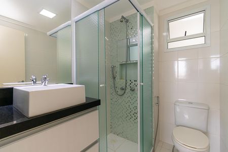 Apartamento para alugar com 75m², 3 quartos e 2 vagas Apartamento para alugar com 75m², 3 quartos e 2 vagasBanheiro 2