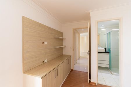Apartamento para alugar com 75m², 3 quartos e 2 vagas Apartamento para alugar com 75m², 3 quartos e 2 vagasSuíte