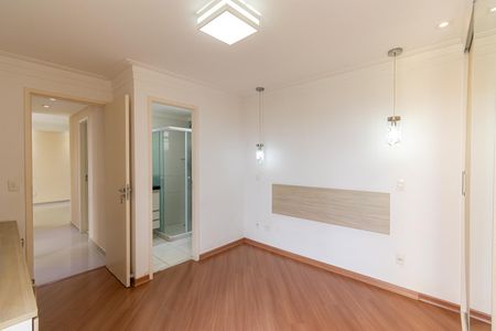 Apartamento para alugar com 75m², 3 quartos e 2 vagas Apartamento para alugar com 75m², 3 quartos e 2 vagasSuíte
