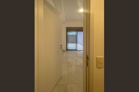 Apartamento à venda com 93m², 2 quartos e 1 vagaBanheiro da Suíte 