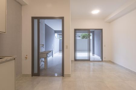 Sala de apartamento à venda com 2 quartos, 93m² em Indianópolis, São Paulo