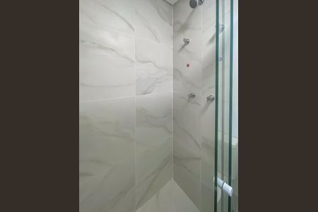 Apartamento à venda com 93m², 2 quartos e 1 vagaBanheiro Social