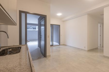 Sala de apartamento à venda com 2 quartos, 93m² em Indianópolis, São Paulo