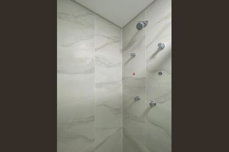 Apartamento à venda com 93m², 2 quartos e 1 vagaBanheiro da Suíte 