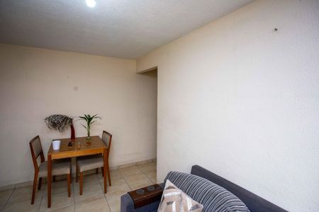 Apartamento à venda com 52m², 2 quartos e 1 vagaSala