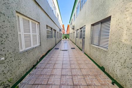Área comum de kitnet/studio para alugar com 1 quarto, 28m² em Caiçara, Praia Grande