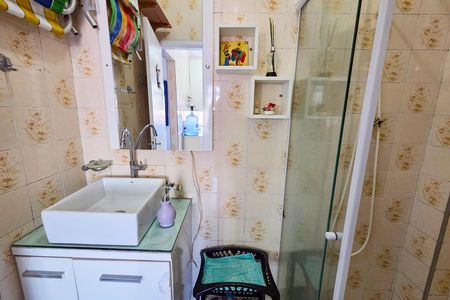 Studio para alugar com 28m², 1 quarto e 1 vaga Studio para alugar com 28m², 1 quarto e 1 vagaBanheiro