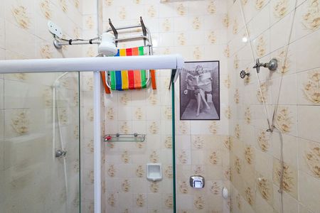 Studio para alugar com 28m², 1 quarto e 1 vaga Studio para alugar com 28m², 1 quarto e 1 vagaBanheiro