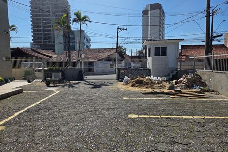 Studio para alugar com 28m², 1 quarto e 1 vaga Studio para alugar com 28m², 1 quarto e 1 vagaGaragem
