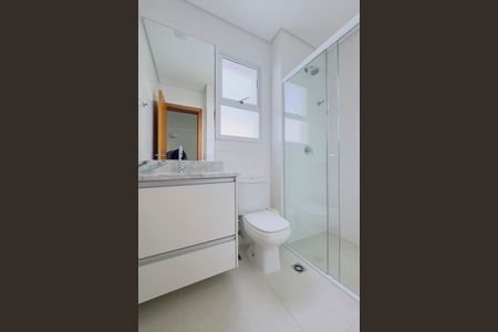 Apartamento para alugar com 65m², 2 quartos e 2 vagas Apartamento para alugar com 65m², 2 quartos e 2 vagasBanheiro Social