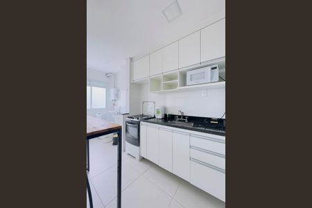 Apartamento para alugar com 65m², 2 quartos e 2 vagas Apartamento para alugar com 65m², 2 quartos e 2 vagasCozinha