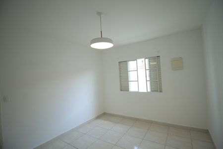 Casa para alugar com 110m², 3 quartos e sem vagaQuarto 1