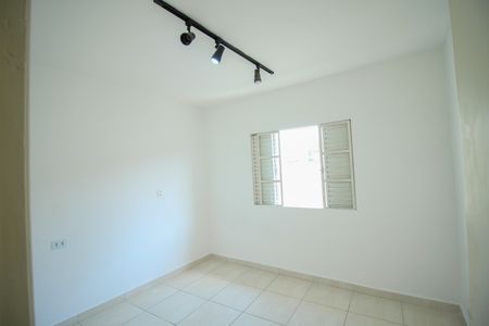 Casa para alugar com 110m², 3 quartos e sem vaga Casa para alugar com 110m², 3 quartos e sem vagaQuarto 2