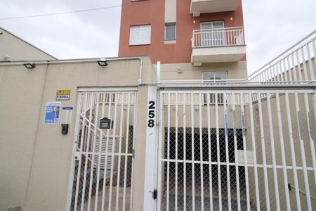 Apartamento para alugar com 84m², 2 quartos e 1 vagaFachada