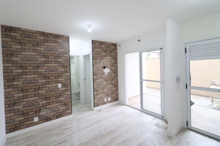 Sala/Cozinha de apartamento para alugar com 2 quartos, 84m² em Umuarama, Osasco