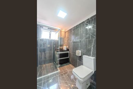 Apartamento à venda com 89m², 2 quartos e 1 vaga Apartamento à venda com 89m², 2 quartos e 1 vagaBanheiro