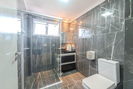 Apartamento à venda com 89m², 2 quartos e 1 vaga Apartamento à venda com 89m², 2 quartos e 1 vagaBanheiro