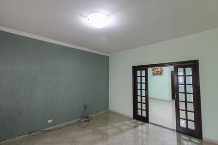 Casa à venda com 171m², 4 quartos e 6 vagasSala 