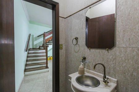 Casa à venda com 171m², 4 quartos e 6 vagasLavabo